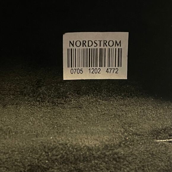 CHANEL "CASE ONLY " Quilted Sunglasses Case and Branded Storage Box - Picture 6 of 9